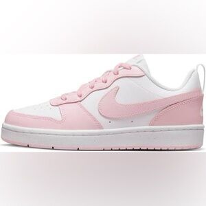 Nike Kids Court Borough Low Top Shoe (Big Kid 4)